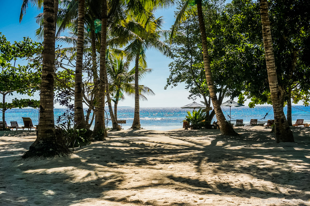 Libaong White Beach